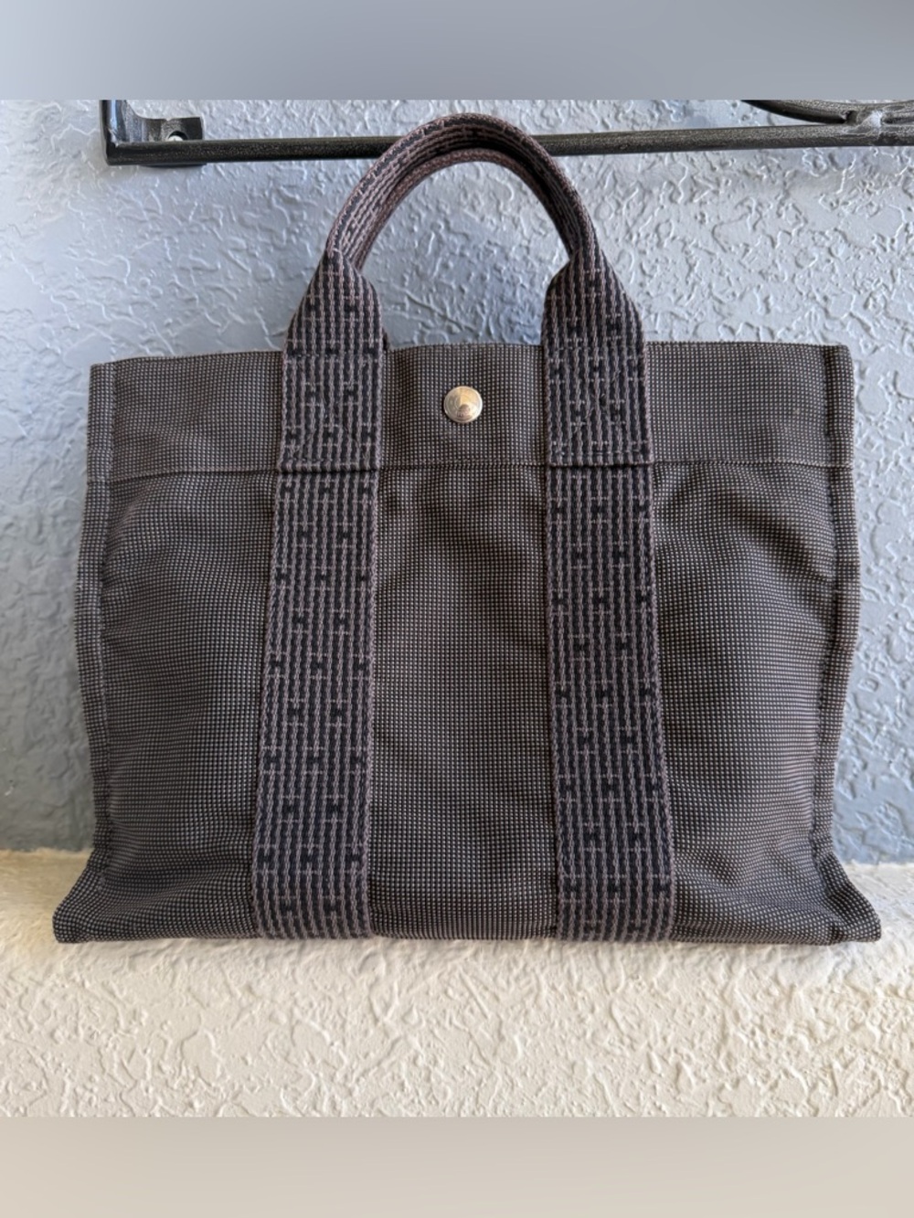 Hermes Herline PM Canvas Tote Bag - Picture 3 of 16